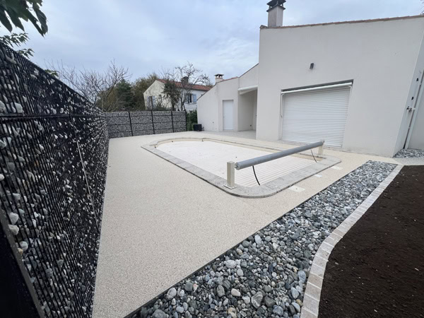 Aménagement extérieur plage piscine