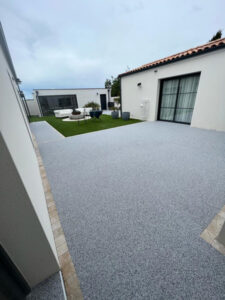 Terrasse moquette de pierre